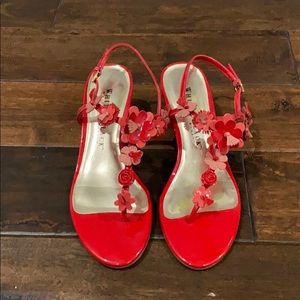 Red bow sandal